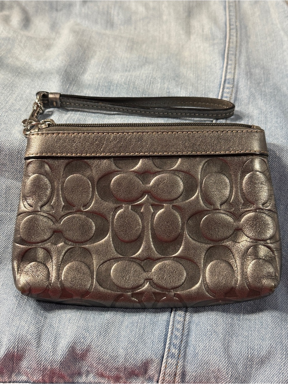 Coach Metallic Signature Wristlet in Pewter silver embossed Y2K